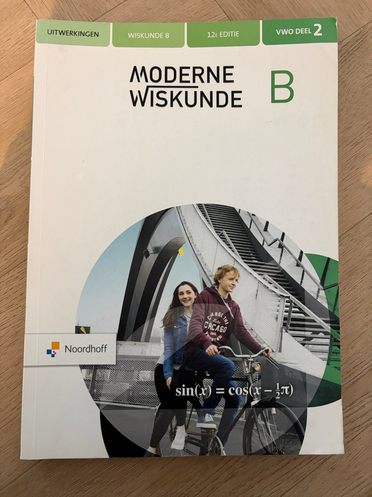 Uitwerkingen Moderne Wiskunde deel 3, Ophalen of Verzenden, Zo goed als nieuw, VWO, Wiskunde B