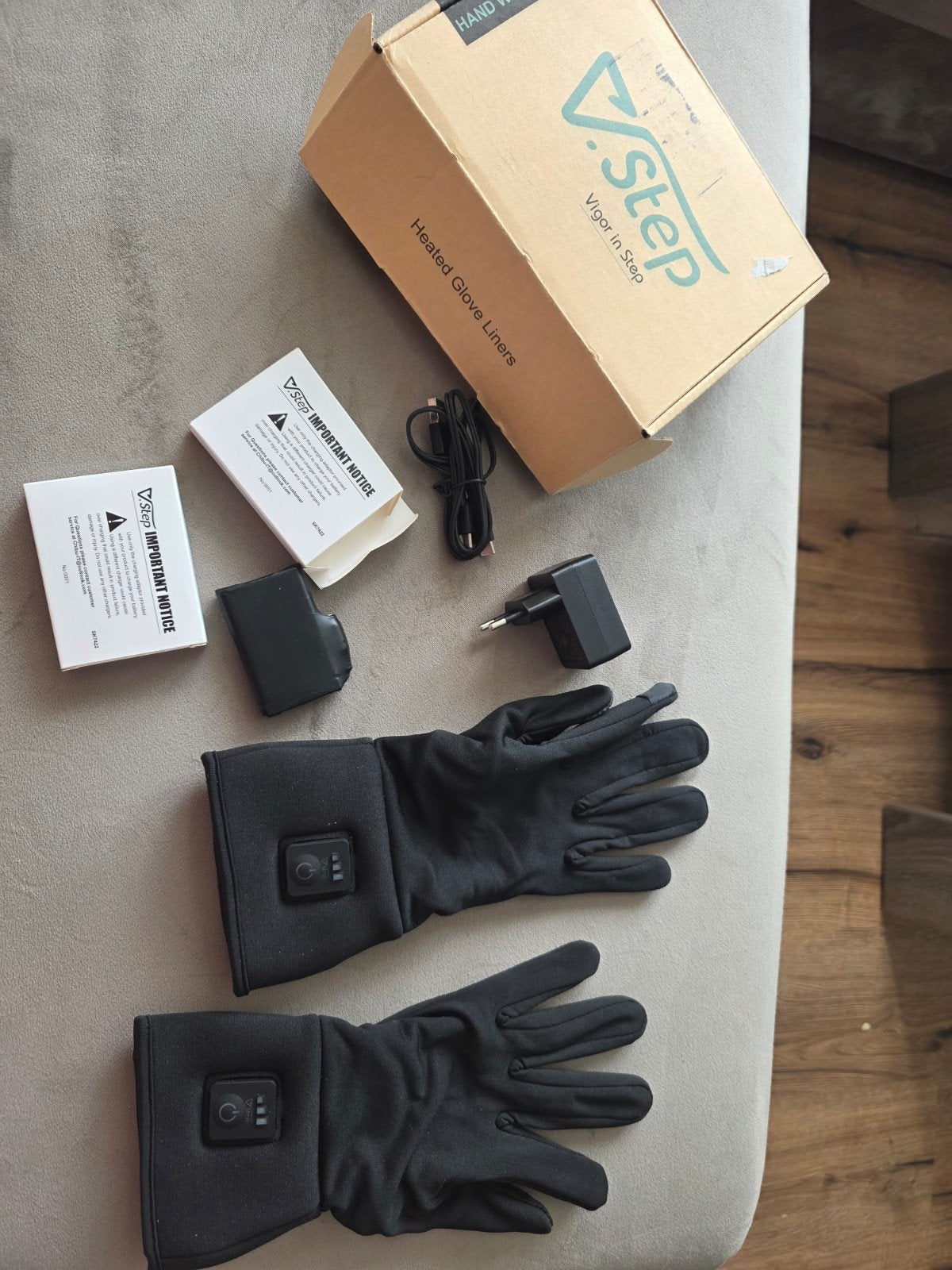Nieuwe V.Step Verwarmde Handschoenen - Ongebruikt in Doos, V.Step, Maat 48/50 (M), Nieuw, Ophalen of Verzenden