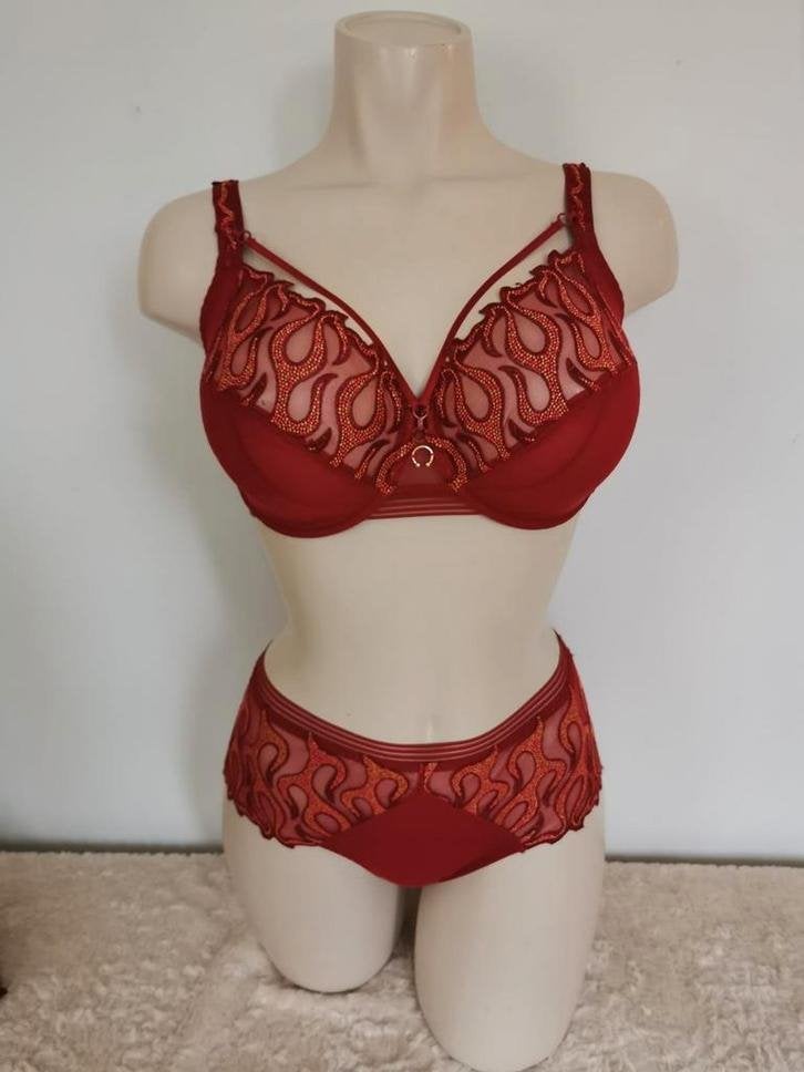 Nieuw louisa bracq bh 85d 95d 75f 75g 80h 85h 90h, ., Ophalen of Verzenden, BH, .