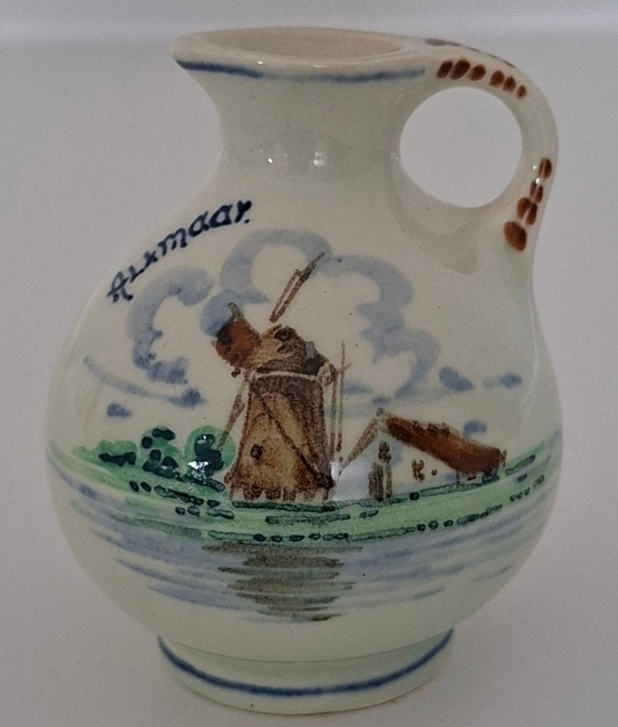 Vintage Souvenir Vaasje Alkmaar met Molen Decoratie, Ophalen of Verzenden