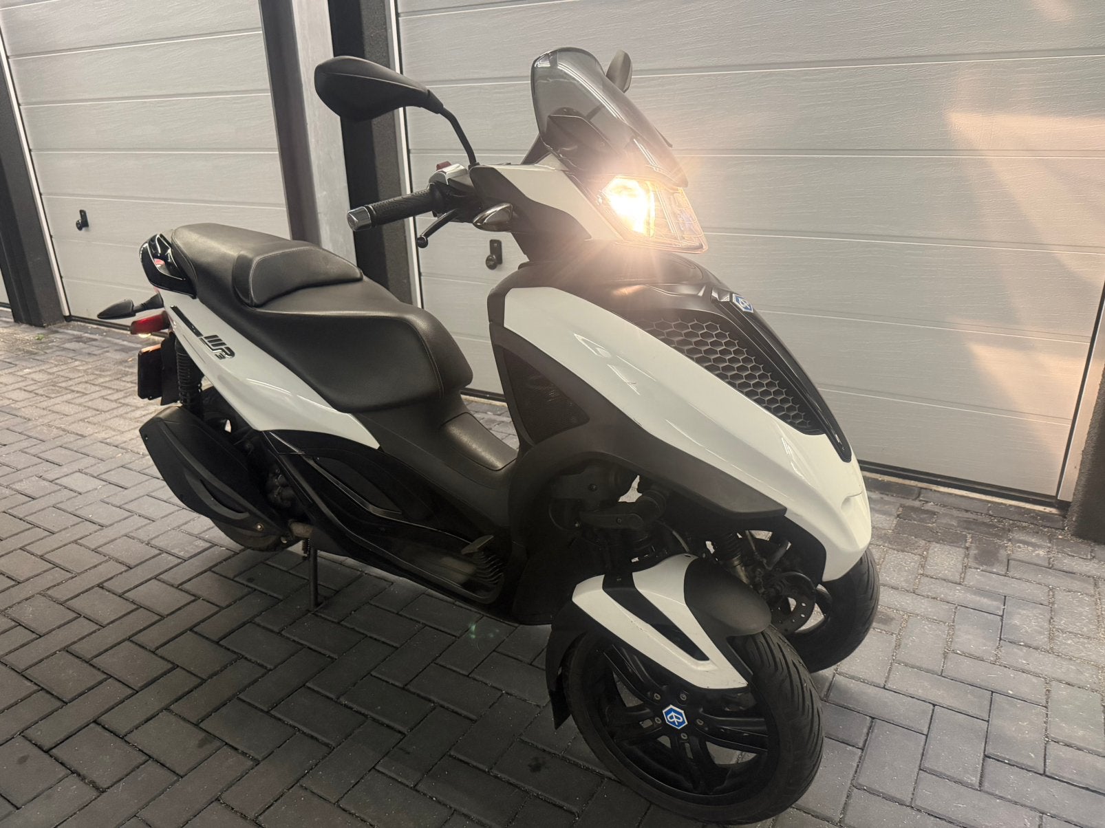 Piaggio mp3 yourban 300cc LT, Motoren, Motoren | Piaggio, Particulier, Scooter