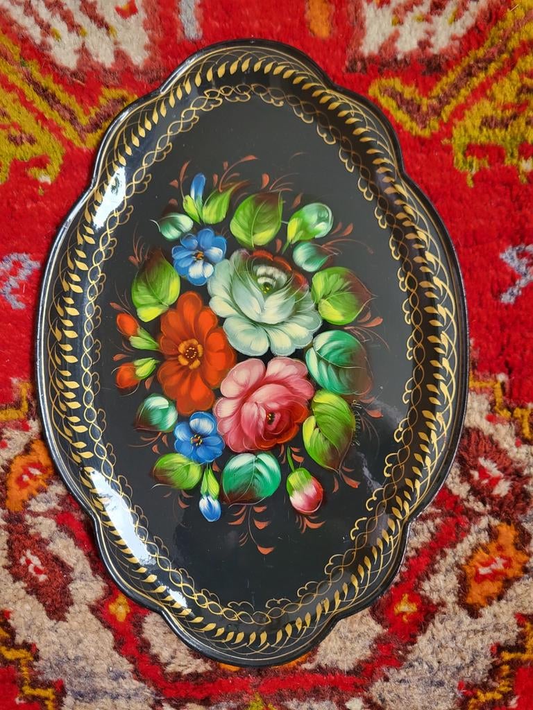 Vintage Zwart Blikken Dienblad Bloemen Toen was geluk, Ophalen of Verzenden