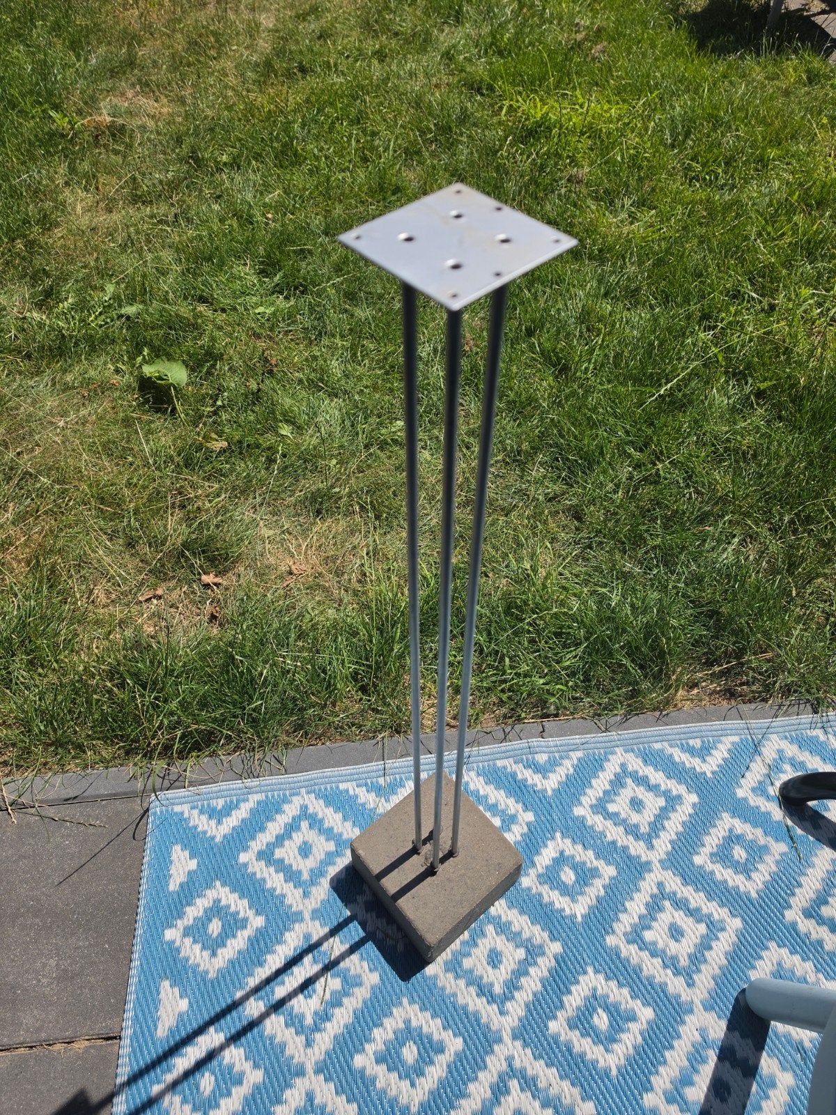 3 eenvoudige speaker steunen van IKEA, Audio, Tv en Foto, Luidsprekers, Ophalen, Gebruikt, Inclusief standaarden, Overige typen