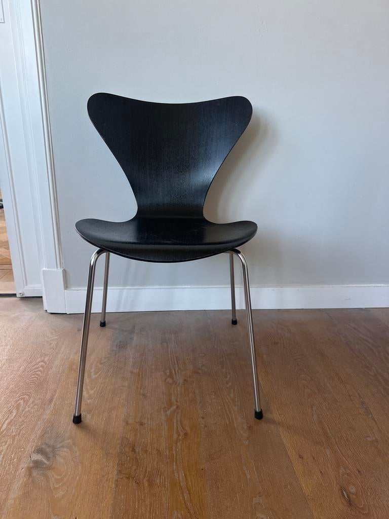 Vlinderstoel van Fritz Hansen - Zwart Essen gebruikt, Huis en Inrichting, Ophalen, Gebruikt, Zwart, Eén