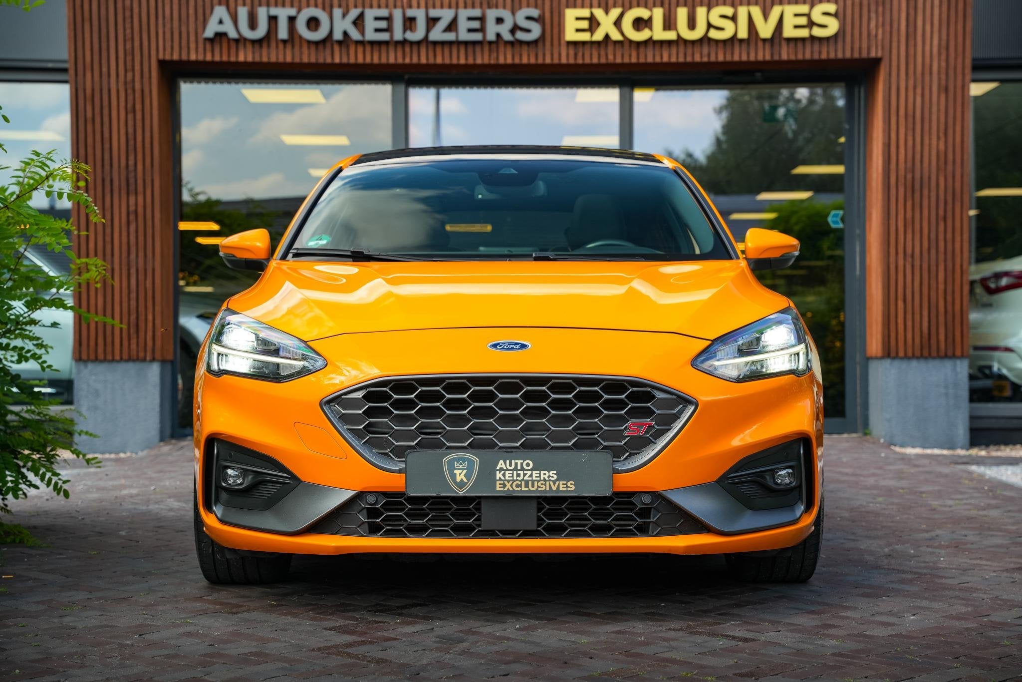 Ford Focus 2.3 EcoBoost ST-X 280PK Panoramadak Camera Stoelv, Stof, Gebruikt, Euro 6, 2261 cc