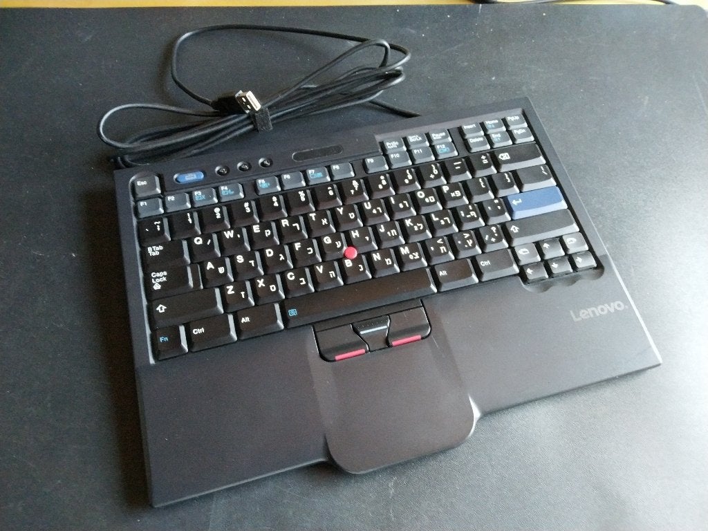 Lenovo USB travel keyboard met trackpoint, Computers en Software, Gebruikt, Ophalen of Verzenden, Qwerty, Bedraad