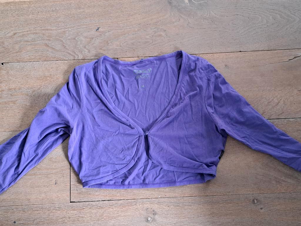 Kort paars vestje van Only, Kleding | Dames, Truien en Vesten, Maat 38/40 (M), Only, Paars, Ophalen of Verzenden