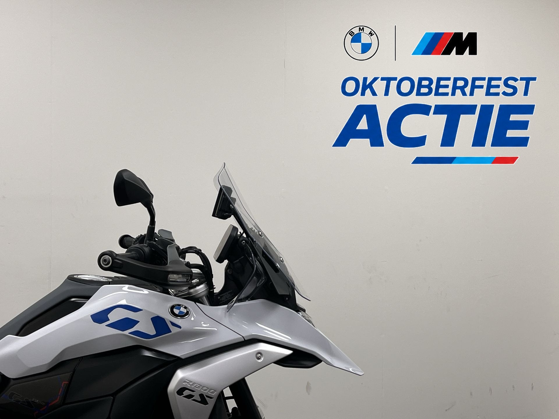 BMW R 1300 GS Mooie Pakketten, hoogteregeling,1e eigenaar!, BIQER, Vaalserbergweg 297
5628CG  EINDHOVEN, NL, Info@biqer.nl, Meer dan 35 kW