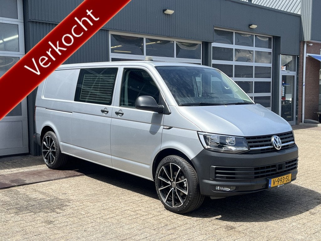 Volkswagen Transporter 2.0 TSI L2H1 Benzine Dubbele Schuifde, Auto's, Bestelauto's, Voorwielaandrijving, Gebruikt, 4 cilinders