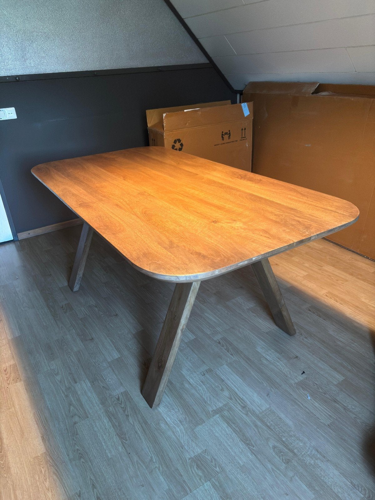 Eettafel Leenbakker, 180cm-mango hout., Huis en Inrichting, Tafels | Eettafels, Ophalen