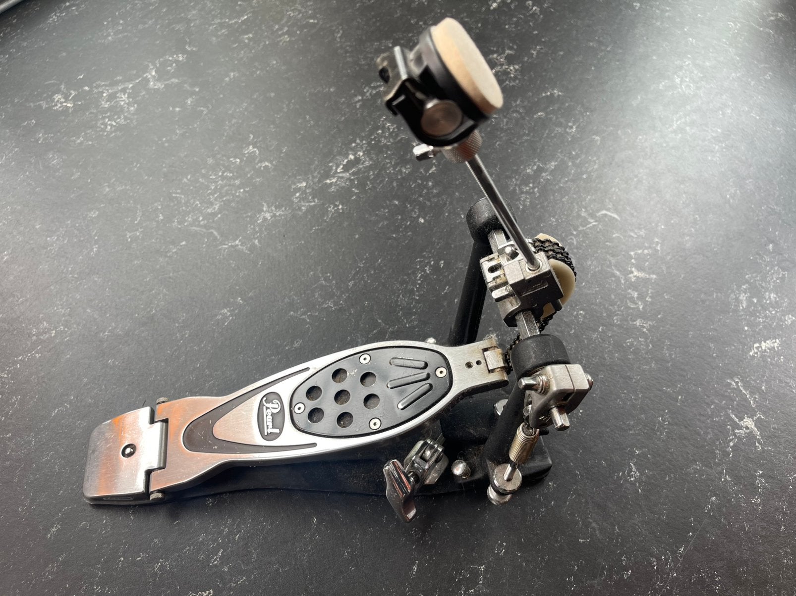 Pearl bassdrumpedaal, Verzenden, Zo goed als nieuw, Pearl