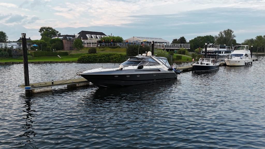 Sunseeker Camargue 47 - Luxe Sportcruiser, Watersport en Boten, Ophalen, Gebruikt, Diesel, 12 meter of meer