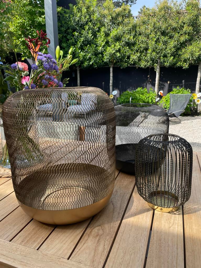 Set van 3 metalen windlichten/kandelaars, 25 tot 50 cm, Zwart, Ophalen of Verzenden, Zo goed als nieuw