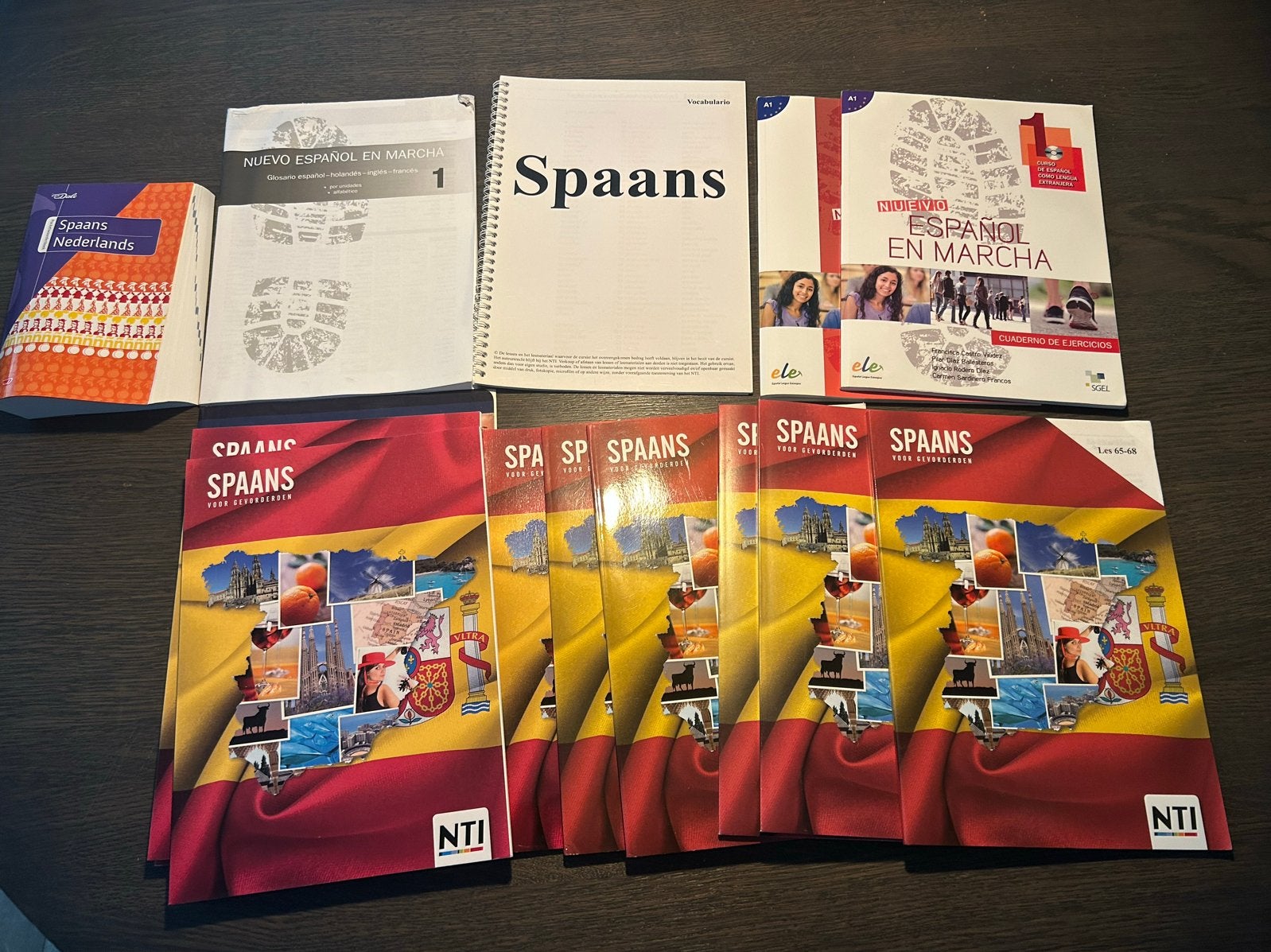 NTI Spaans Cursusboeken en Werkboeken (Compleet Pakket), Ophalen, Zo goed als nieuw, Non-fictie