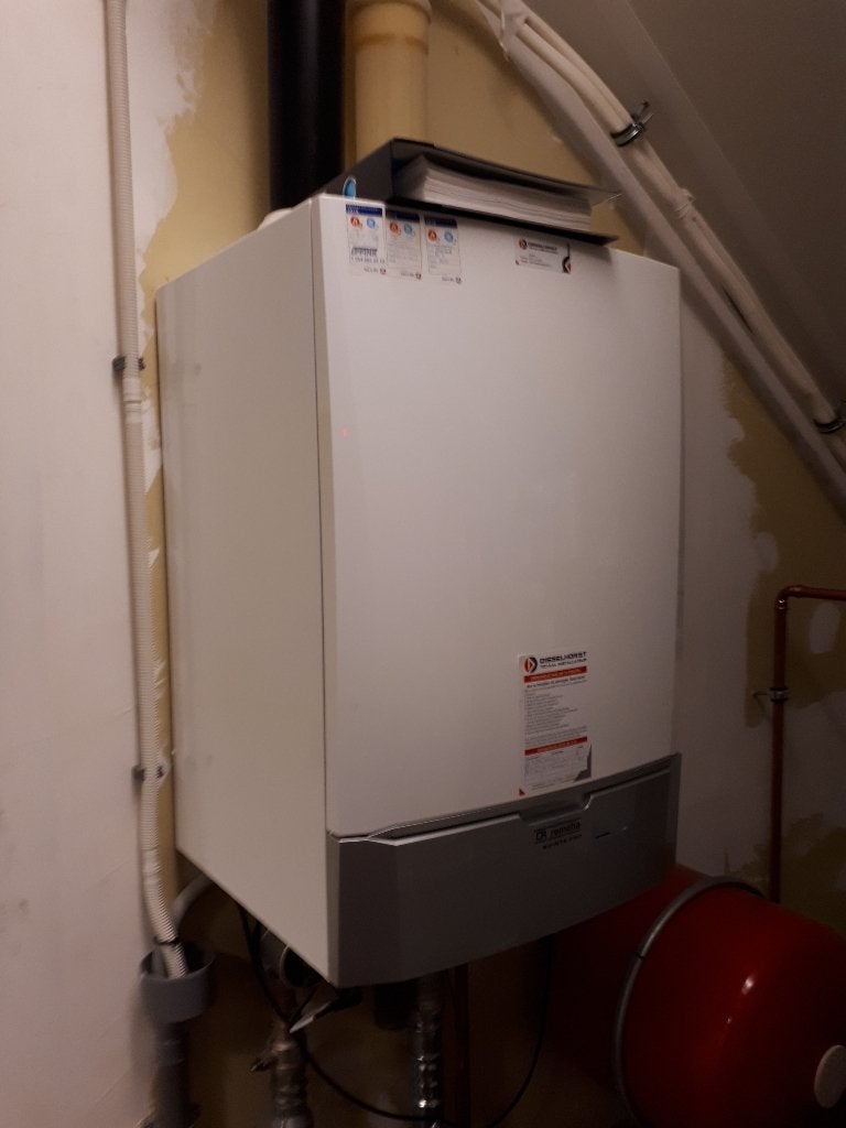 Remeha Quinta Pro 65 CV ketel, Doe-het-zelf en Verbouw, Verwarming en Radiatoren, Ophalen, 30 tot 80 cm, Gebruikt, Hoog rendement (Hr)