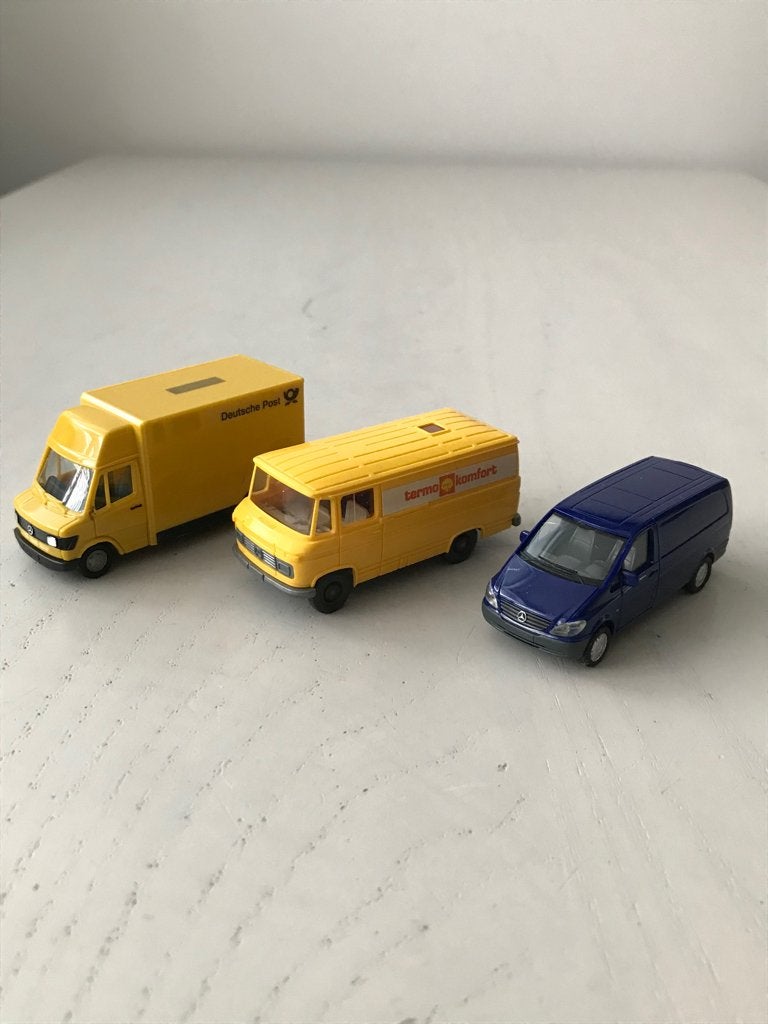 3 x Mercedes busje 1:87, Ophalen of Verzenden, Auto, Overige merken