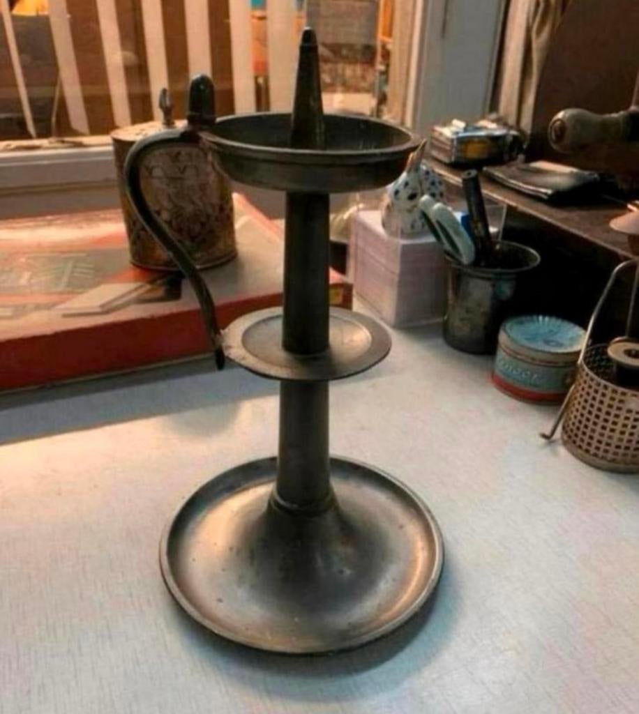 Tinnen antieke tin oude Kaarsenhouder kandelaar., Ophalen of Verzenden