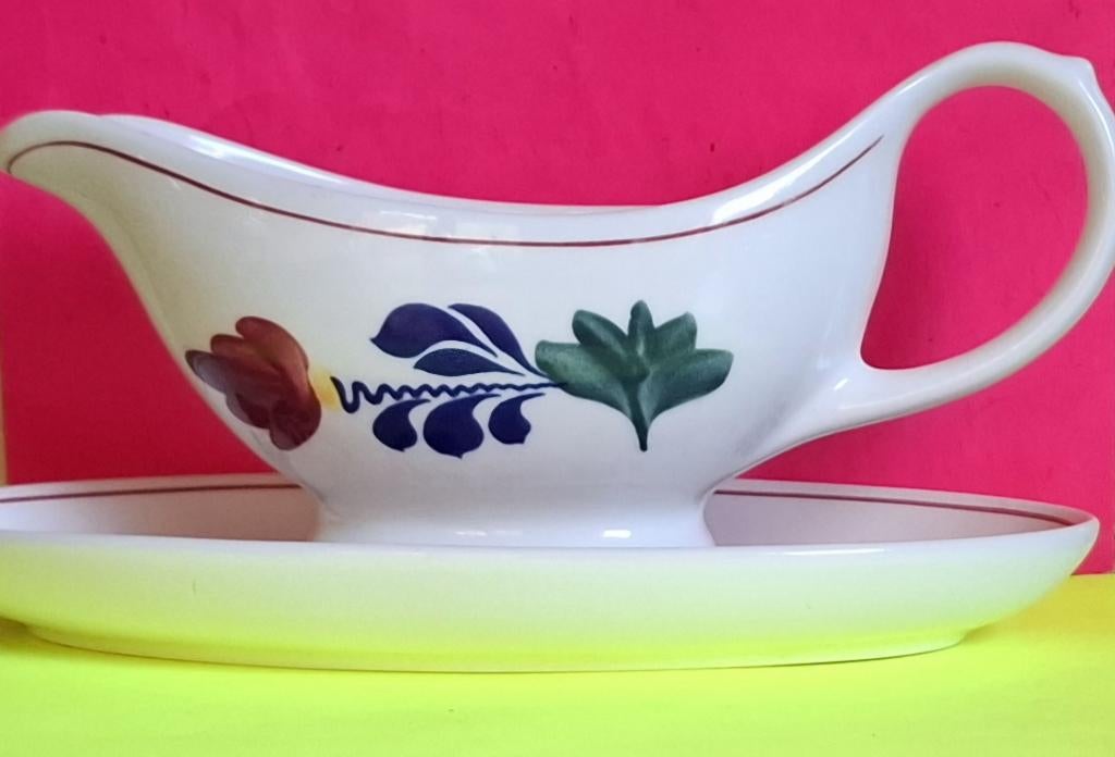 Nieuw Boerenbont Juskom met los bord Boch Belgium, Nieuw, Ophalen of Verzenden, Bord(en), Aardewerk