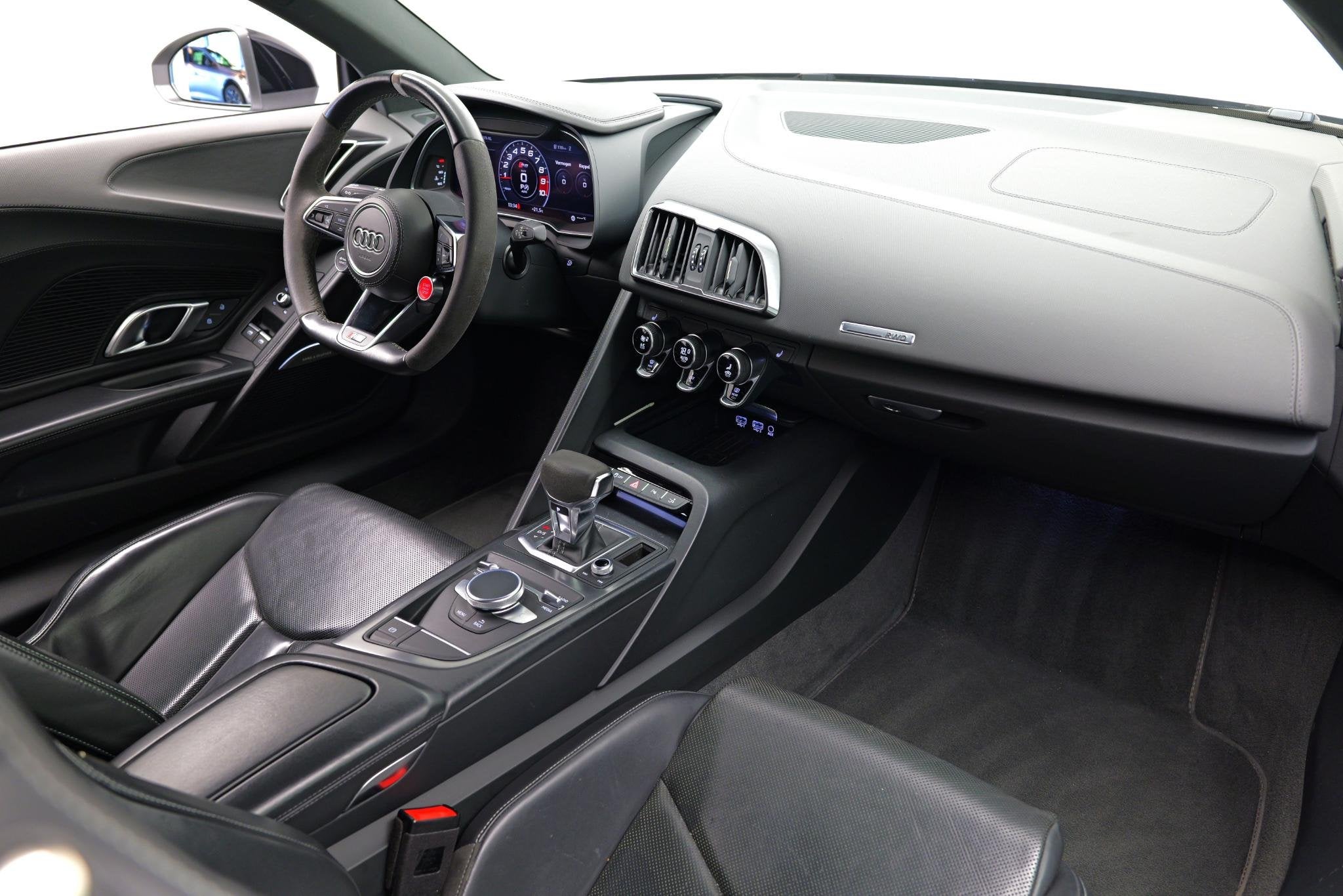 Audi R8 5.2 RWD |Carbon|Camera|Bang&Olufsen|, Auto's, Audi, Automaat, Automatische klimaatregeling, Gebruikt, 5204 cc