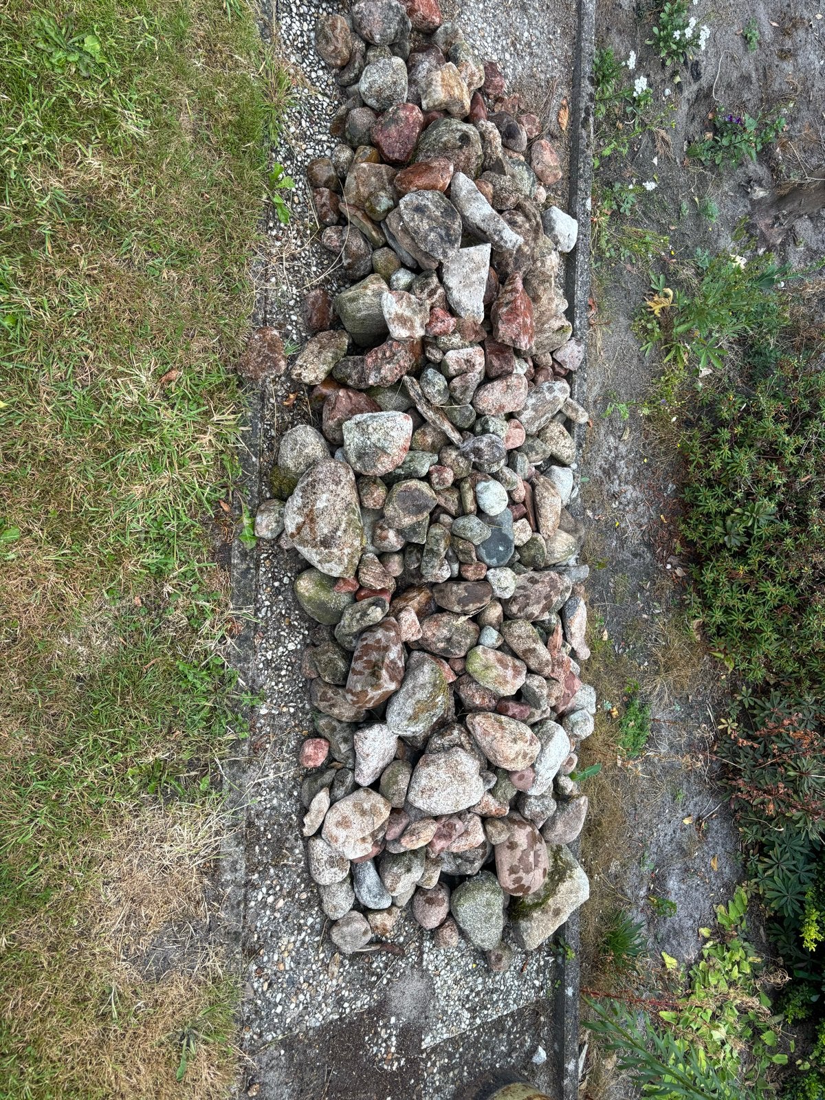 Kleine natuurstenen rotsen en keien voor tuin of decoratie, Tuin en Terras, Ophalen, Overige materialen, Gebruikt, Kei