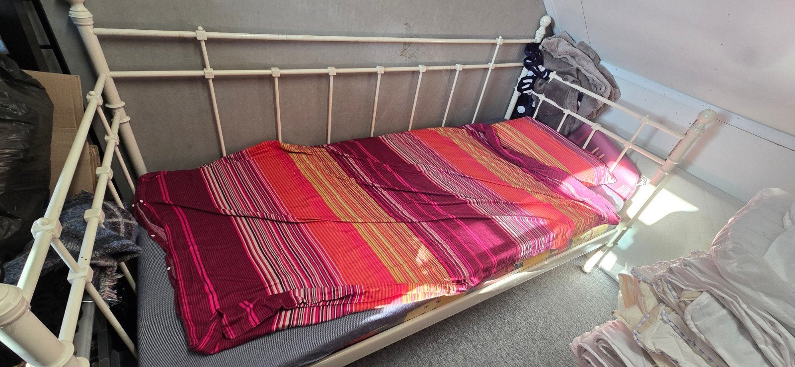 Ikea Tromsnes metalen bed 90x200, Ophalen, Gebruikt, 90 cm, Eenpersoons