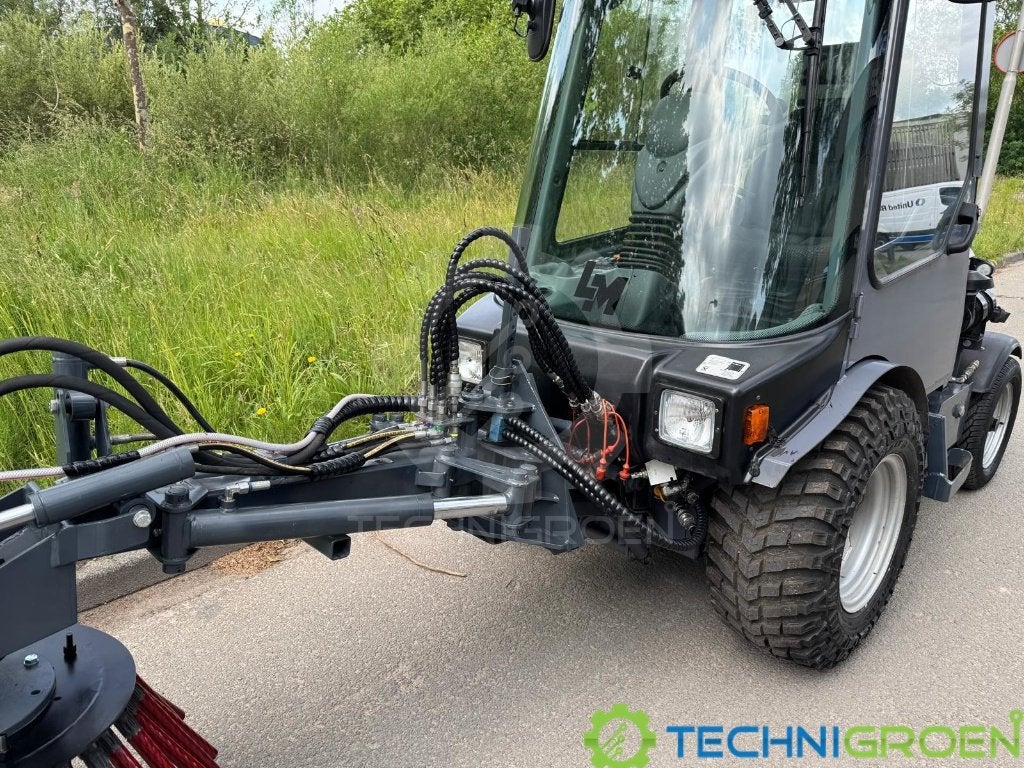 LM Trac 286 borstelmachine / werktuidrager 2017 borstel, Ophalen, Onkruidbestrijding