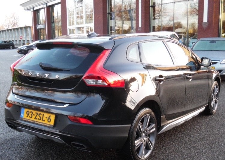 Volvo V40 Cross Country, Auto's, Voorwielaandrijving, 4 cilinders, 1283 kg, Zwart