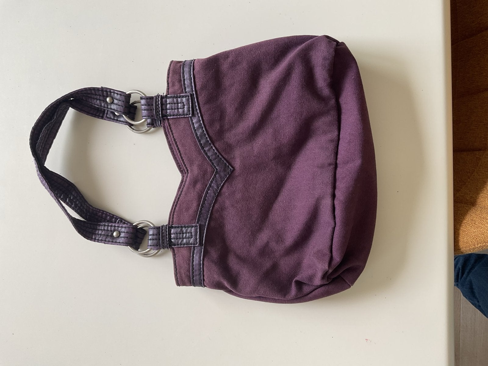 Levi's paarse handtas met bloemenprint voering, Ophalen of Verzenden, Gebruikt, Paars, Handtas