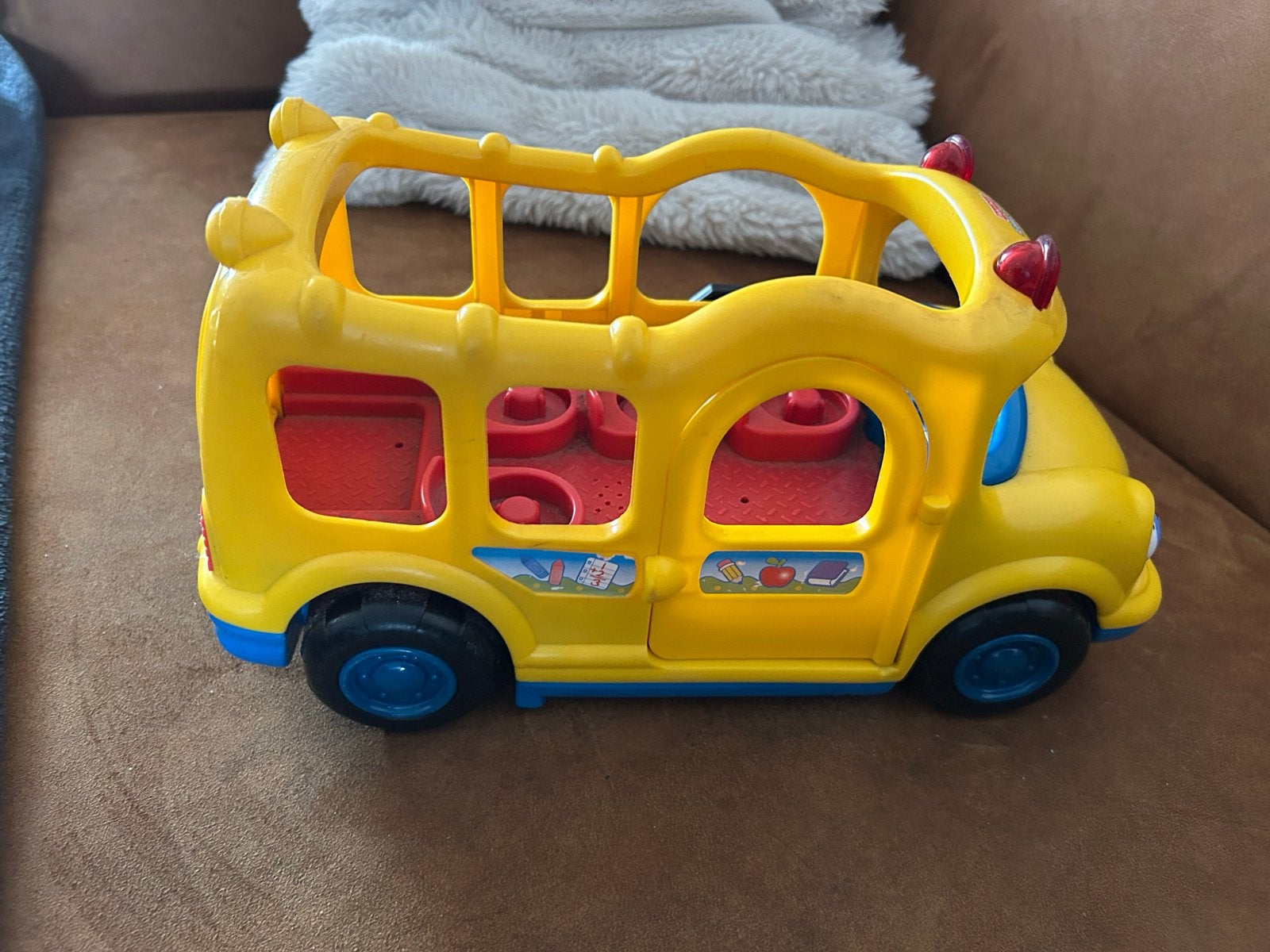 Fisher-Price Little People Kasteel & Schoolbus, Ophalen, Gebruikt, Jongen of Meisje