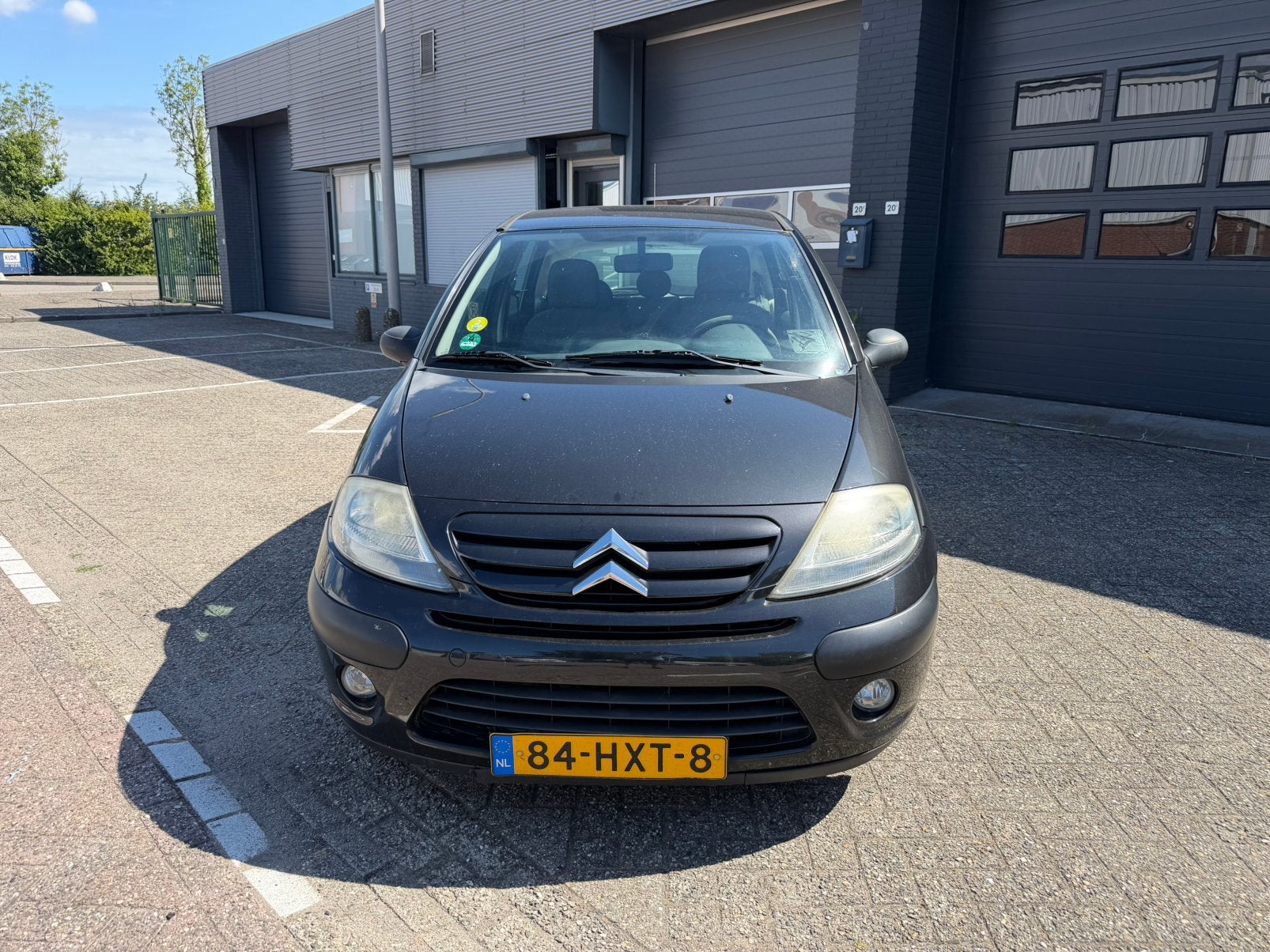 Citroën C3 1.4 I 2009 Zwart apk airco netjes rijdtperfect, Voorwielaandrijving, 1160 kg, 989 kg, Zwart