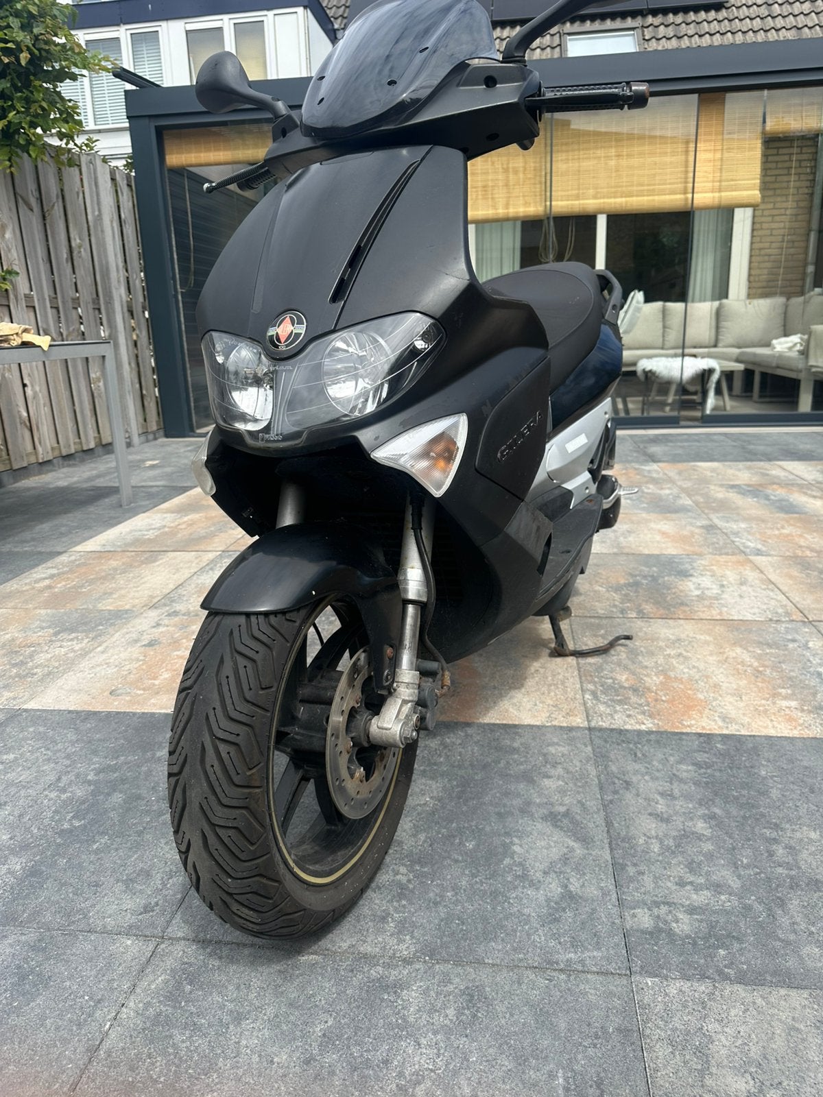 Gilera runner LC 2takt 2011 70cc, Fietsen en Brommers, Scooters | Piaggio, Ophalen, Tweetakt, Overige modellen, Maximaal 45 km/u