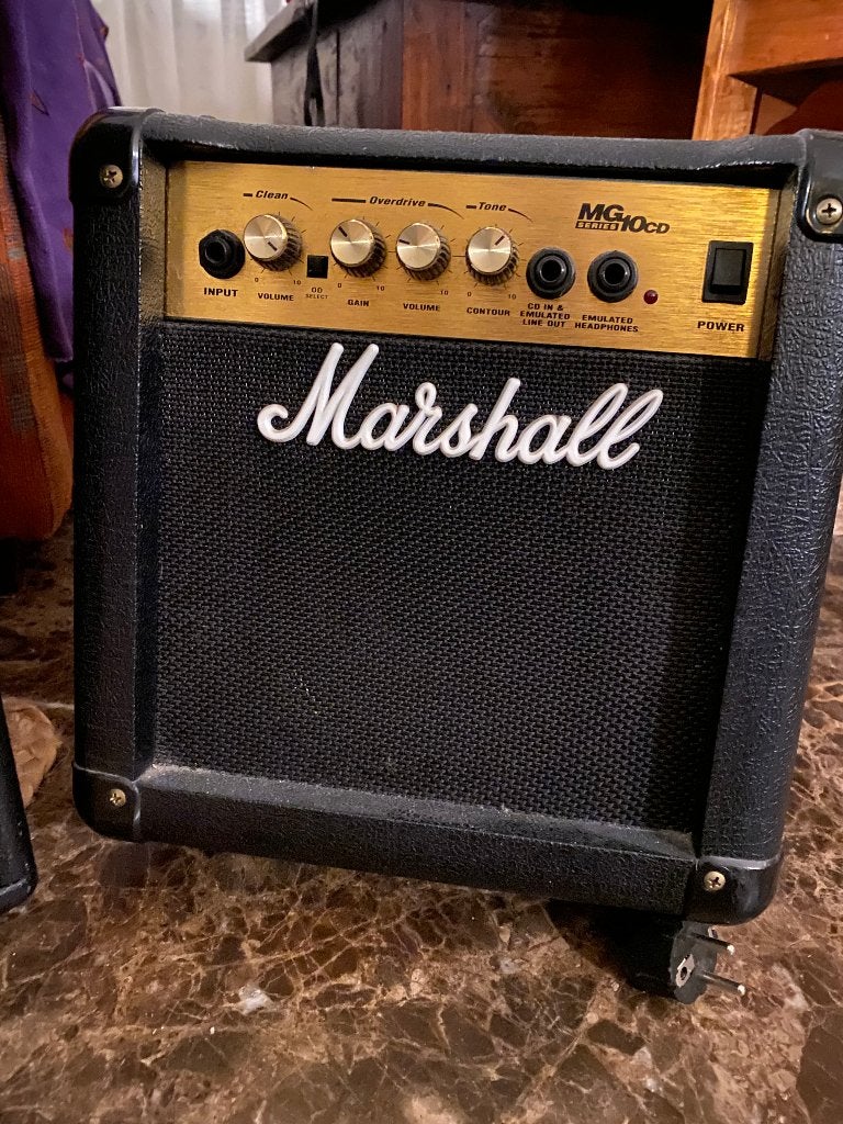 Marshall MG10CD Gitaarversterker – Compacte Rock Combo!, Muziek en Instrumenten, Ophalen, Gebruikt, Gitaar, Minder dan 50 watt
