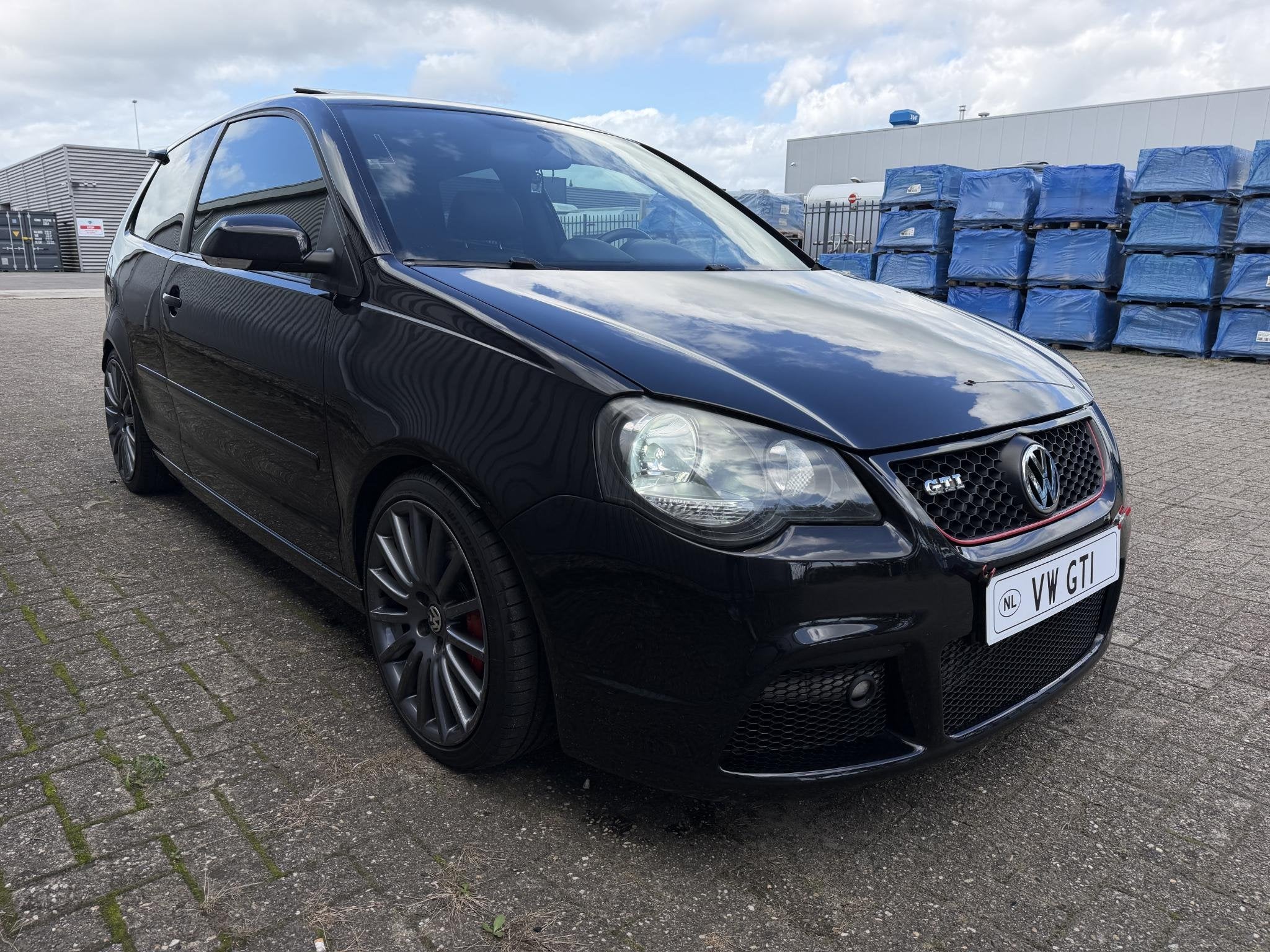 Volkswagen Polo 1.8 GTI Cup Edition | Schuifdak | Leer | Nav, Gebruikt, 4 cilinders, 179 pk, 610 kg