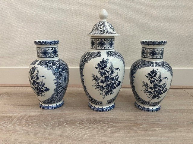 Kaststel Delfts blauwe stijl, Ophalen