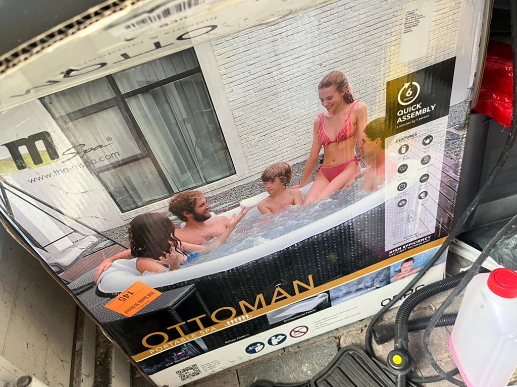 MSPA ottoman hottub, Ophalen of Verzenden, Zo goed als nieuw, Filter, Opblaasbaar