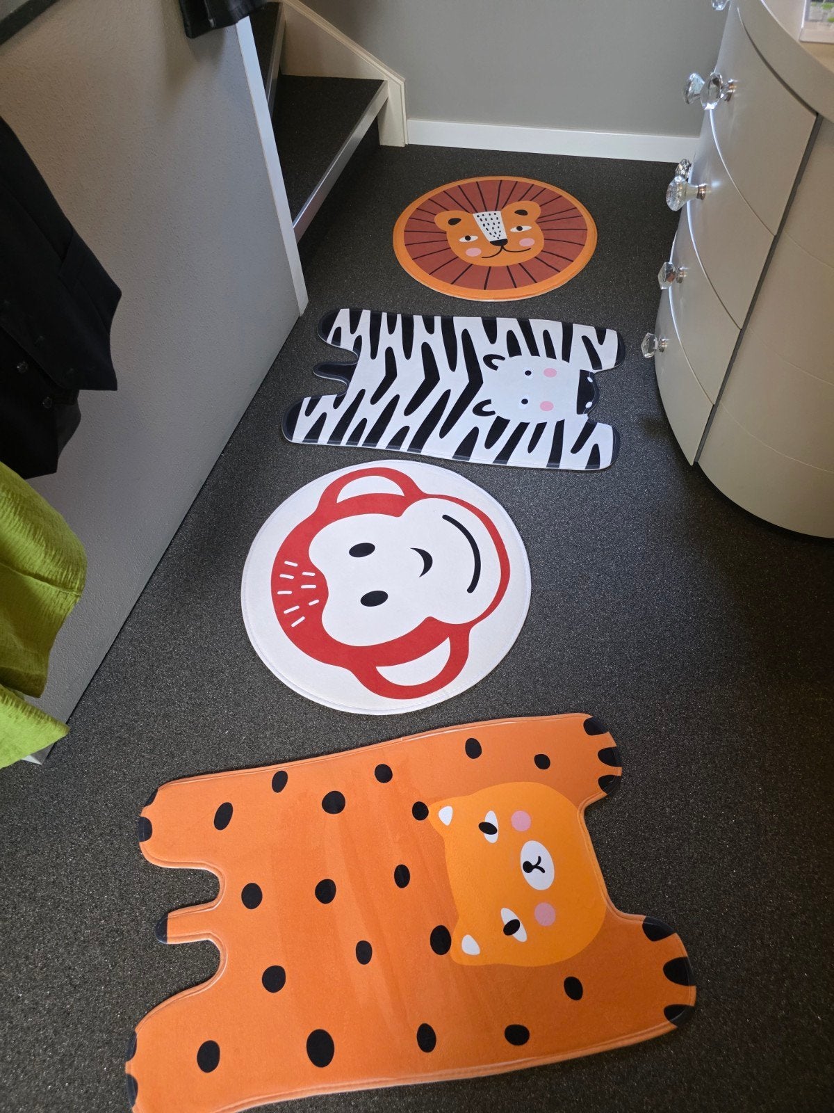 Leuke Dieren Vloerkleden voor Kinderkamer (4 stuks), Overige typen, Nieuw, Ophalen of Verzenden, Meerkleurig