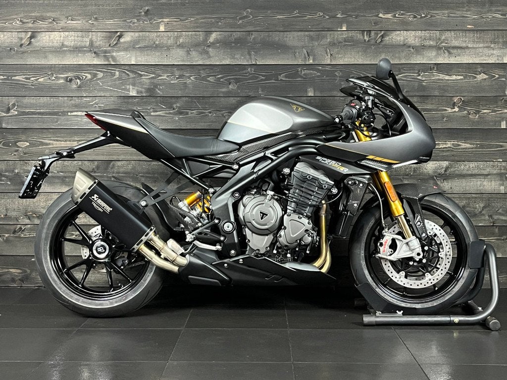 Triumph SPEED TRIPLE RR BREITLING EDITION (bj 2026), Motoren, Motoren | Triumph, Bedrijf, Super Sport, Meer dan 35 kW, 1200 cc
