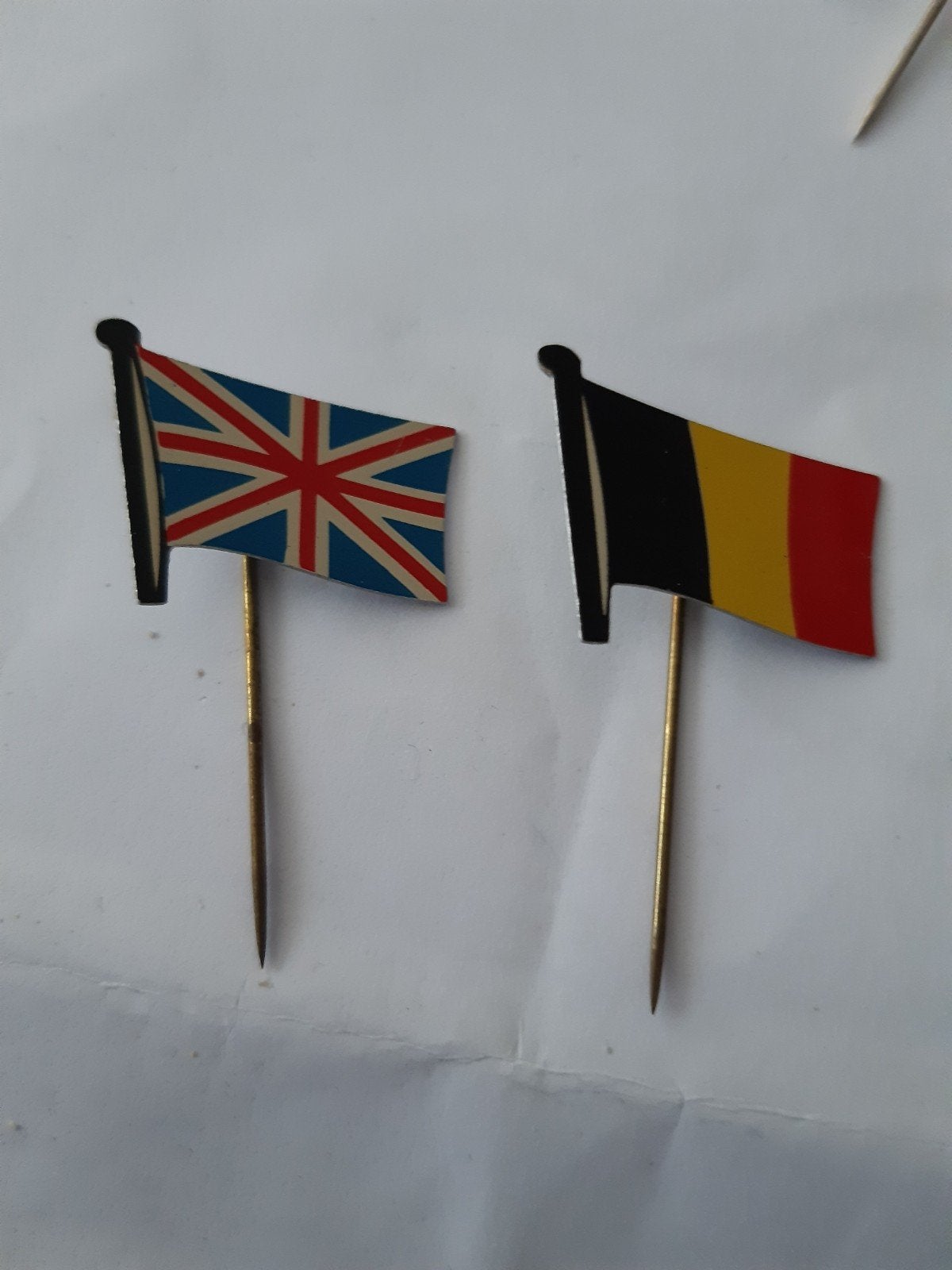Speldjes Groot Brittannië en België, Ophalen of Verzenden, Zo goed als nieuw, Stad of Land, Speldje of Pin