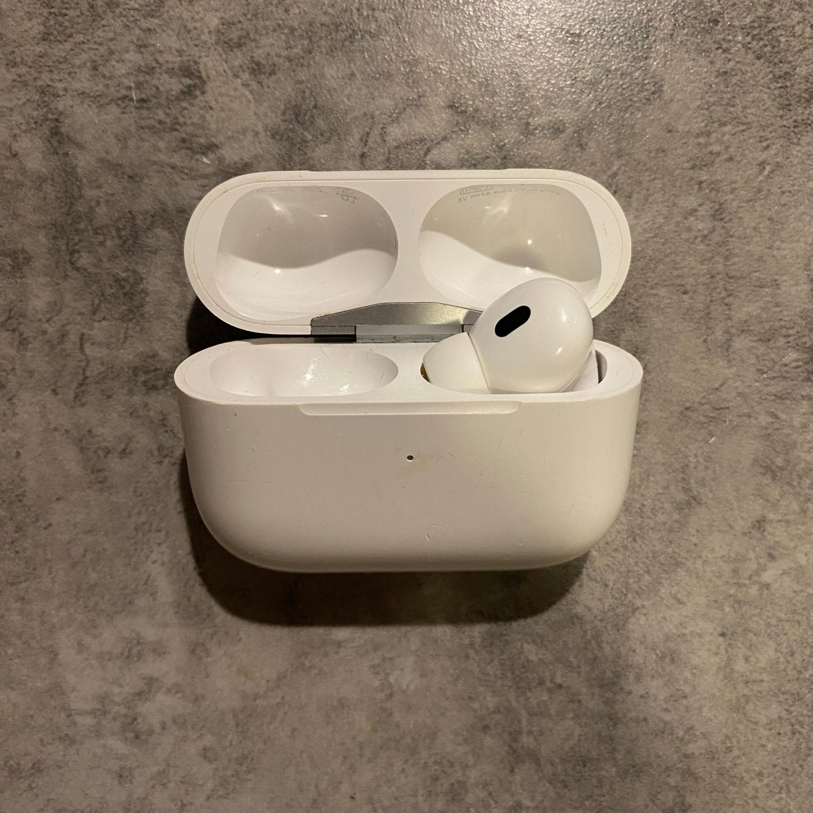Apple AirPods Pro 2 (Lightning) - Right Earbud&Charging Case