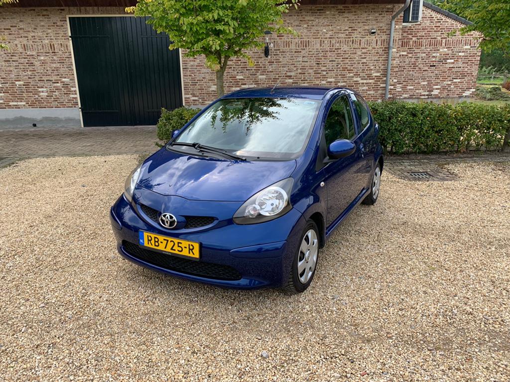 Toyota Aygo 1.0 12V Vvt-i 3DRS MMT 2008 Blauw, Auto's, Toyota, Voorwielaandrijving, 68 pk, Handgeschakeld, Particulier