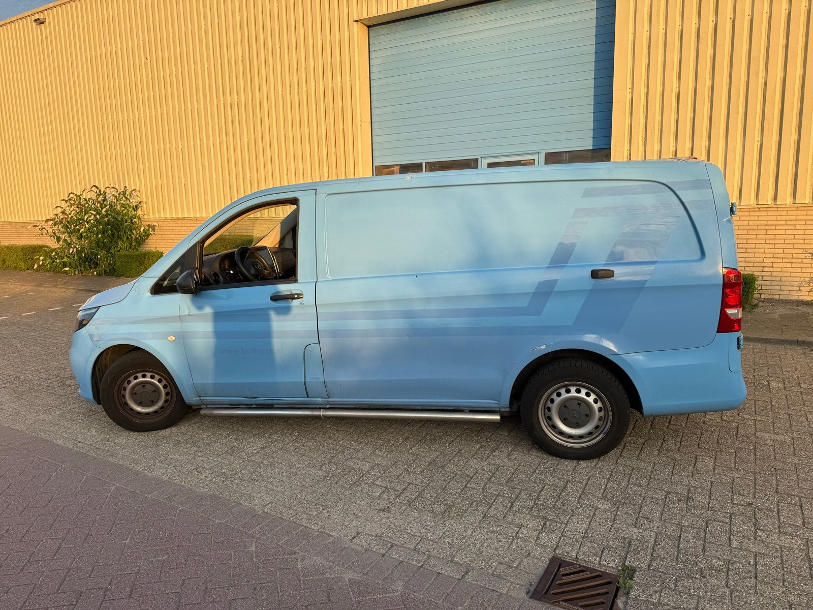 Mercedes-Benz Vito 1.6 CDI 84KW 2016, Auto's, Bestelauto's, 15 km/l, Euro 6, 4 cilinders, Blauw