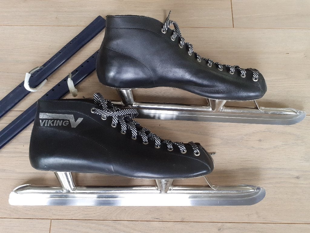 Hoge geslepen Viking schaatsen maat 44 zgan, Viking, Ophalen of Verzenden, Zo goed als nieuw, Noren