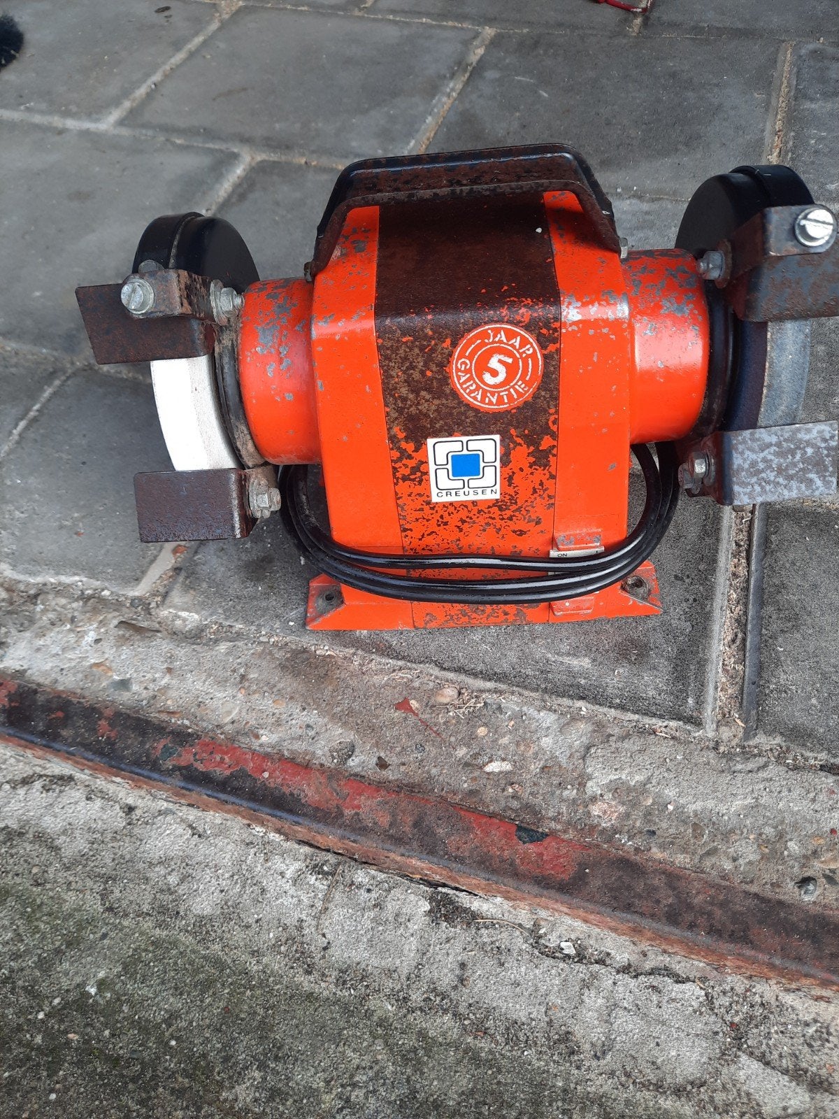 Creusen DS 7125 TS Slijpmachine - Werkbankslijper, Ophalen, Gebruikt, Minder dan 700 watt, Werkbankslijpmachine