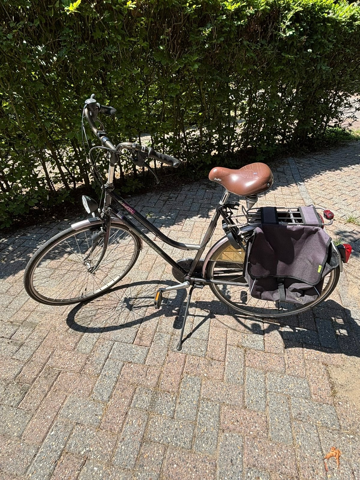 Batavus Damesfiets, Ophalen, Zo goed als nieuw