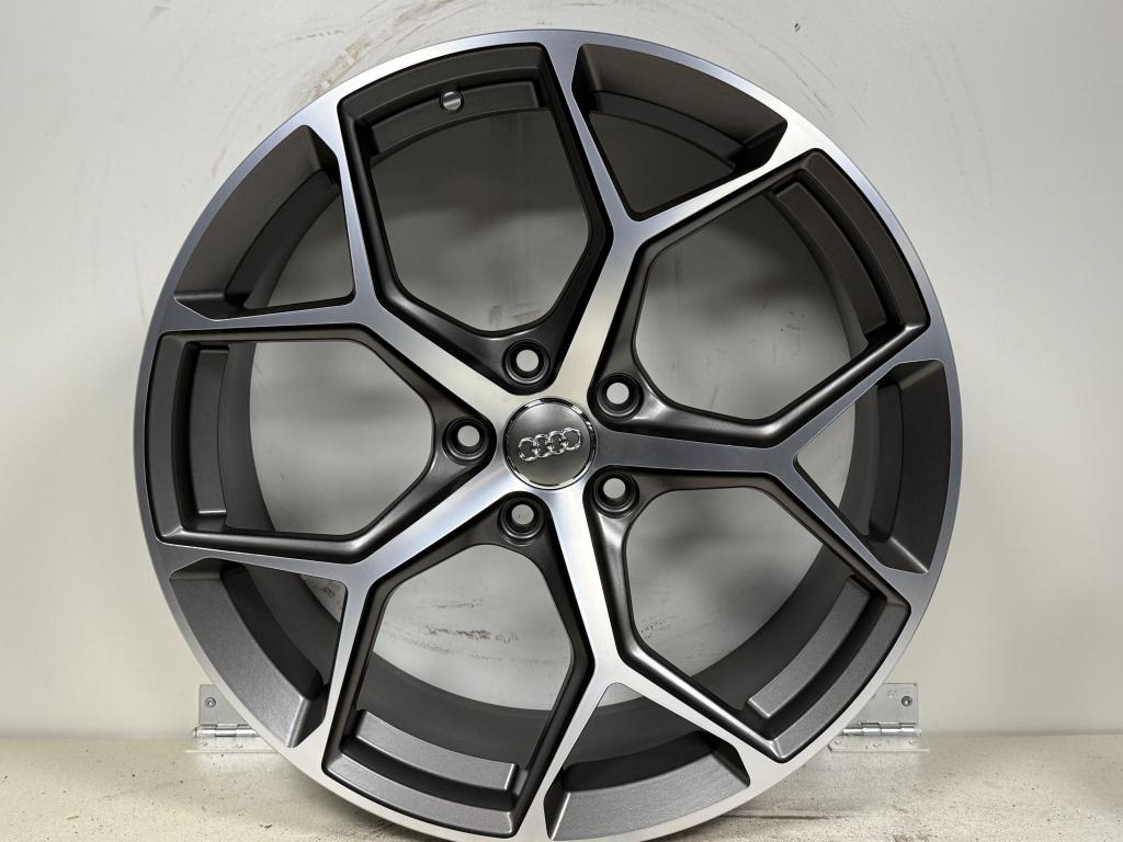 19 inch Audi A3 A4 A6 Q3 Q4 5x112 235/35/19 et45, Auto-onderdelen, Banden en Velgen, 19 inch, Handelsnaam fabrikant, Velg(en)