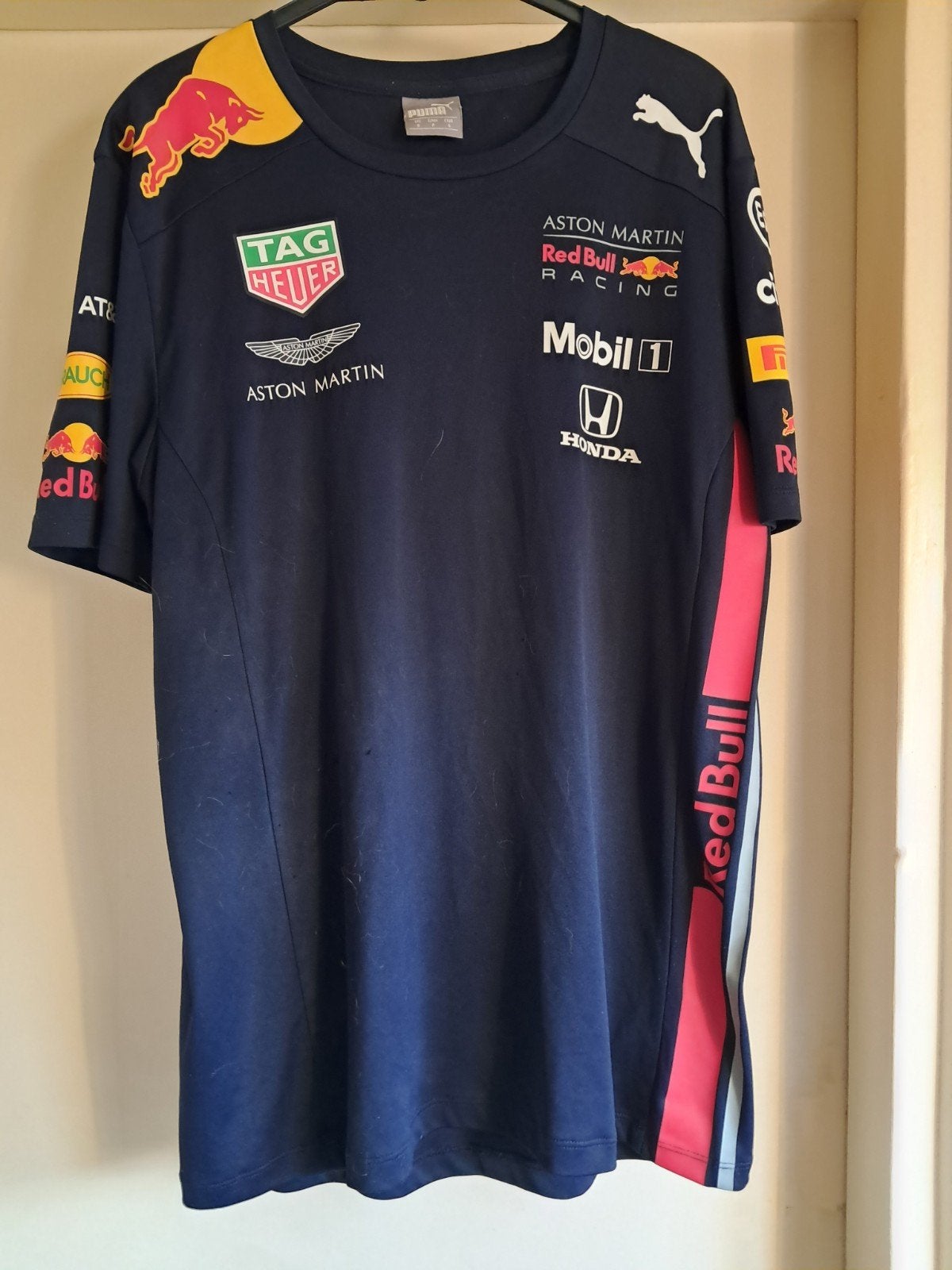 Originele puma Redbull racing shirt maat S in nieuw staat, Ophalen of Verzenden, Zo goed als nieuw, Blauw