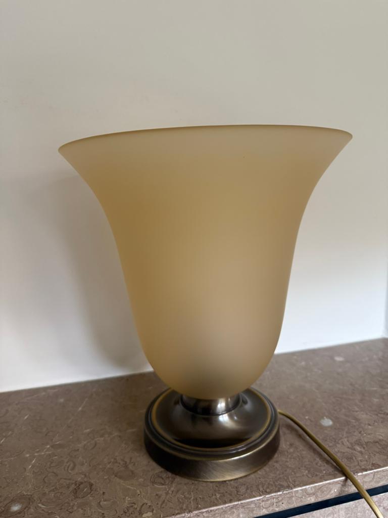 Vintage Tulpvormige Tafellamp - opaalglas / messing, Overige materialen, Ophalen of Verzenden, Zo goed als nieuw, Minder dan 50 cm