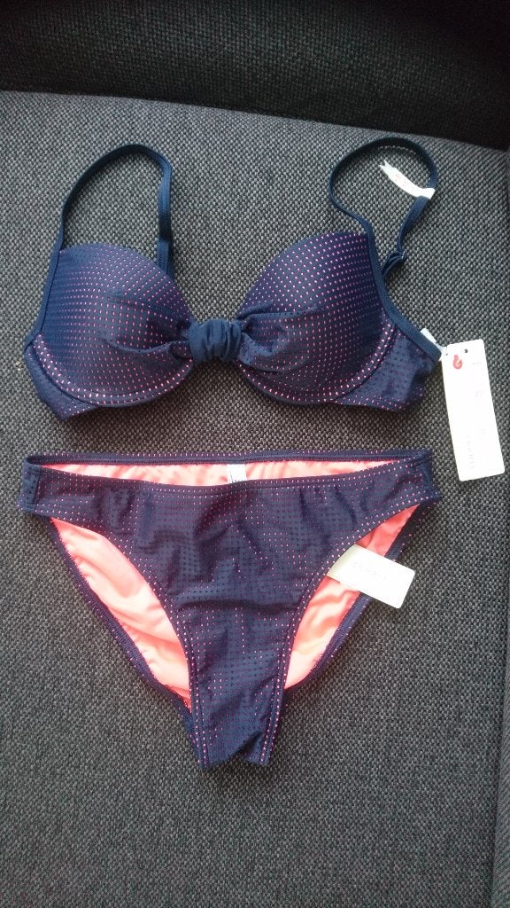 Nieuwe Bikini Esprit Maat 38 / 75B Nieuw Broekje Padded Bra, Blauw, Nieuw, Ophalen of Verzenden, ESPRIT.
