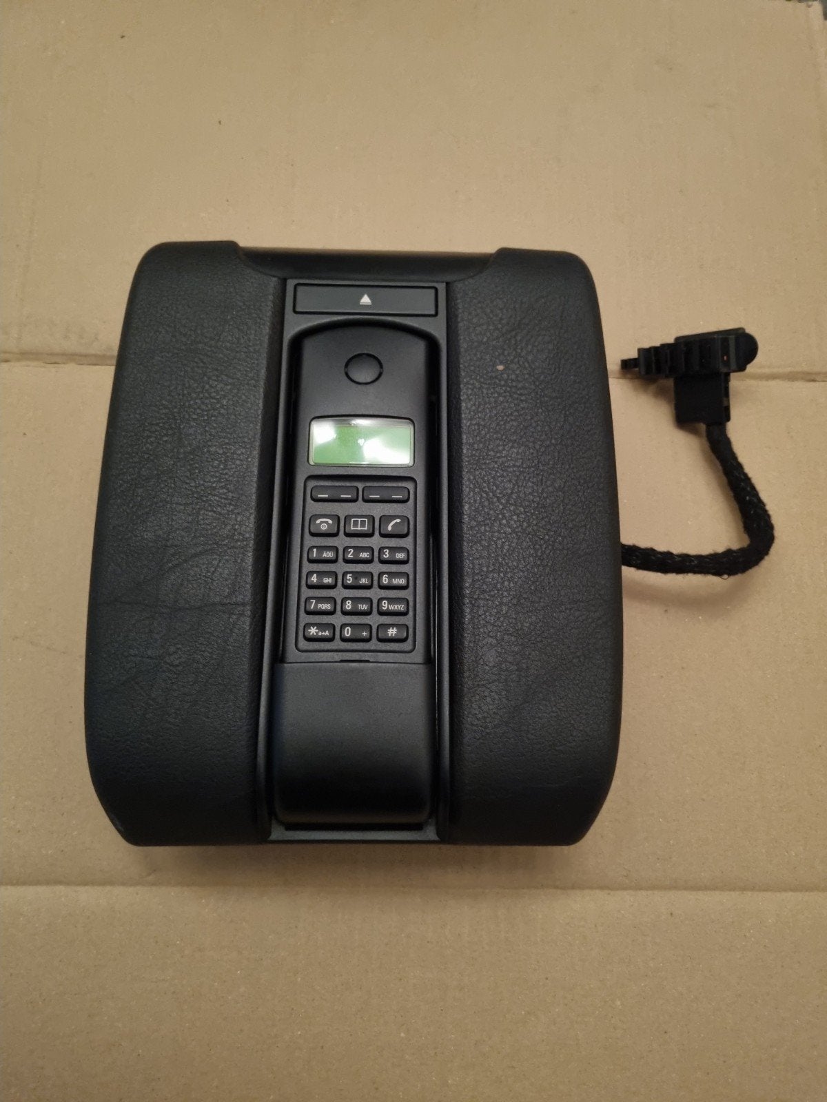 Middenarmsteun E39, Ophalen of Verzenden, 1 handset