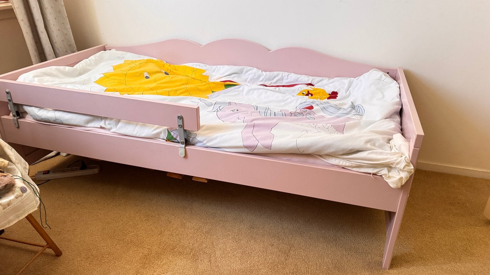 Roze kinderbed met lattenbodem en matras- IKEA Sultan Lade, Huis en Inrichting, Ophalen, Gebruikt, Overige maten, Hout